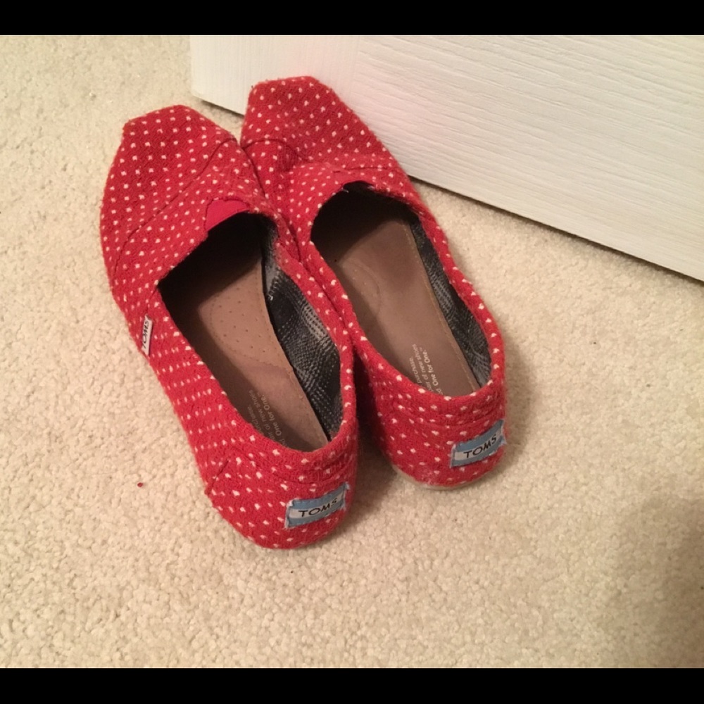 Red & white polka dot classic TOMS